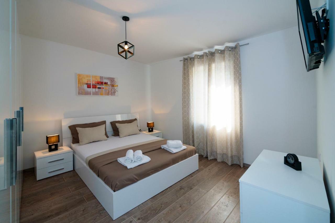 Apartments Magli Каштела Экстерьер фото