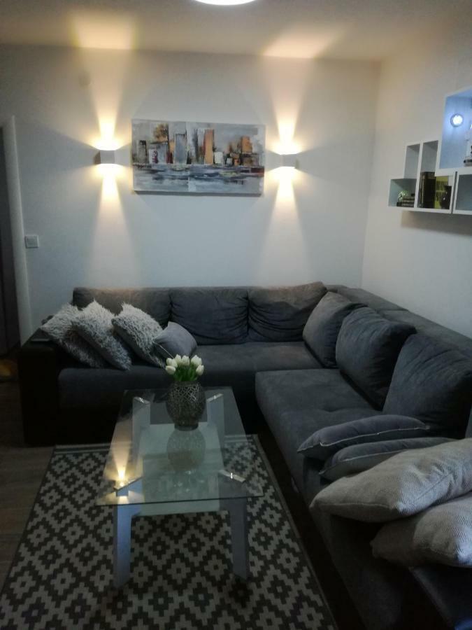 Apartments Magli Каштела Экстерьер фото